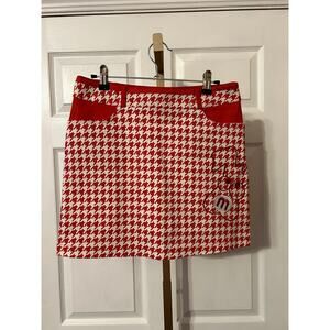 Miwoo Golf Skort, Red Houndstooth with Dog applique, Size 6